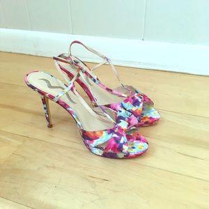 🌸Adorable nina floral slingback heels